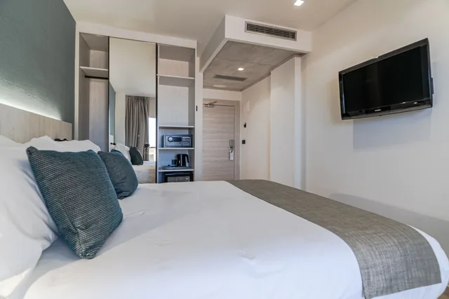 Super, Deluxe, King Bed, Sea View, Ramada Resort by Wyndham Puerto de Mazarron 3/7