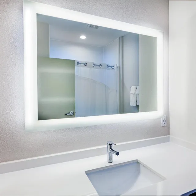 Specialty، Holiday Inn Express Suites Port Lavaca 1/2