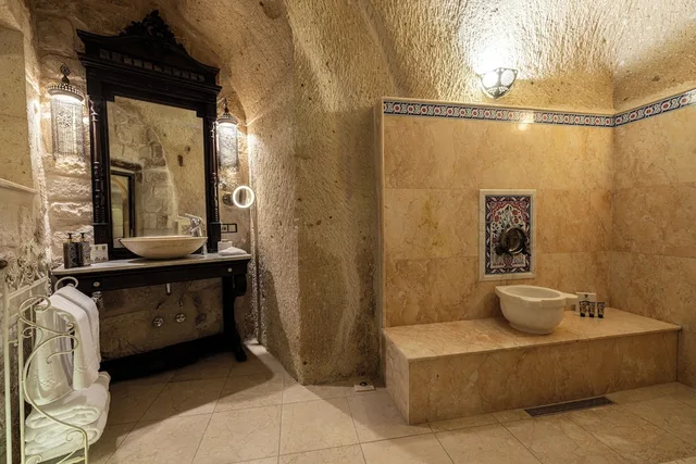 جناح جونيور بسرير كينج، Elika Cave Suites Cappadocia, Curio Collection by Hilton 8/10