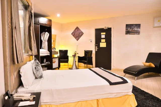 Executive Queen Room without Window، Shervinton Executive Boutique Hotel 4/5
