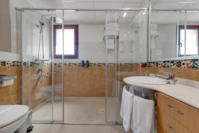 غرفة عائلية بغرفتي نوم، Hotel Daniya Denia 2/2