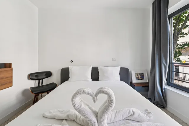 City, Apartment, Double Bed, City Street View, Sofa, RESIDENCE AURMAT 1/4