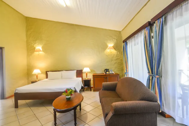 Deluxe, Family, Berjaya Praslin Resort 3/4