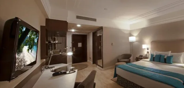 غرفة فاخرة بسرير كينج، Radisson Hotel Alphaville 4/10