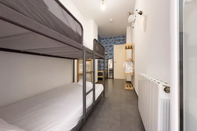 2 Bedrooms, Apartment, Double and Bunk Bed, Animapartments Sants 2/5