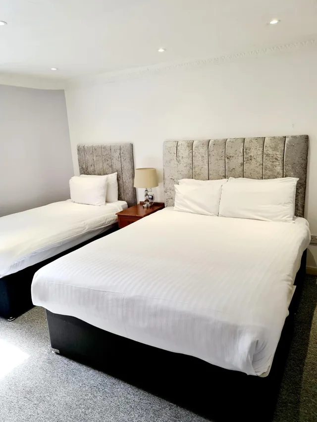غرفة سوبيريور عائلية، Barons Court Hotel Walsall 1/7