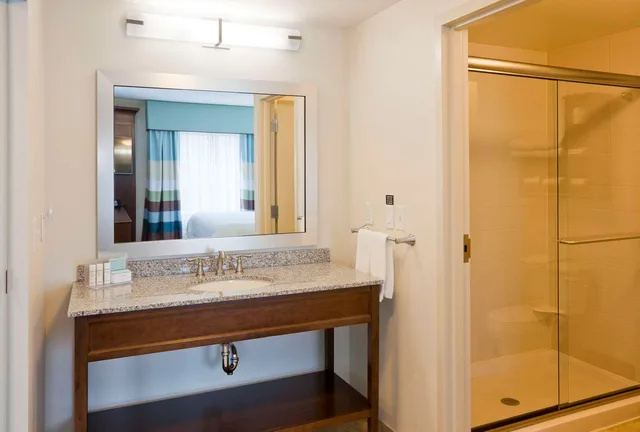 جناح استوديو بسرير كينج، Hampton Inn & Suites Minneapolis/West-Minnetonka 2/3