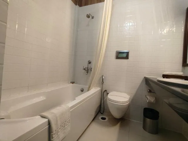 غرفة تنفيذية بسرير كينج، Resort Borgos 4/5