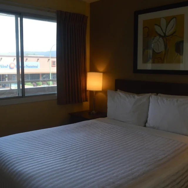 جناح عائلي، Siesta Suites 4/8