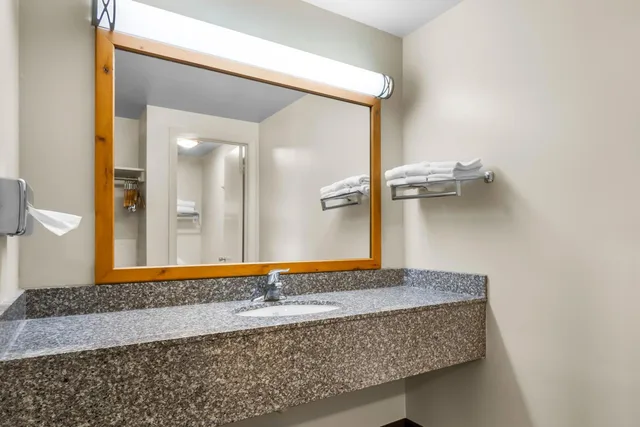 جناح بسرير كوين بغرفتي نوم، Best Western Lee's Motor Inn 9/10