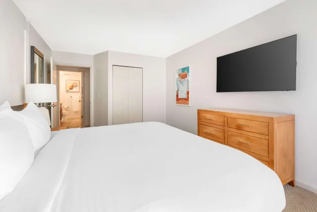 جناح بسرير كينج بغرفة نوم واحدة، Hilton Vacation Club Daytona Beach Regency 2/4