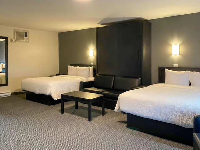 غرفة رباعية بسريرين كوين، Rodeway Inn Gaspe 1/1