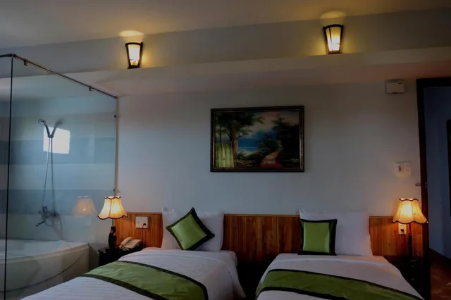 غرفة ديلوكس بسرير كينج بشرفة، Starfruit Homestay Hoi An 1/10