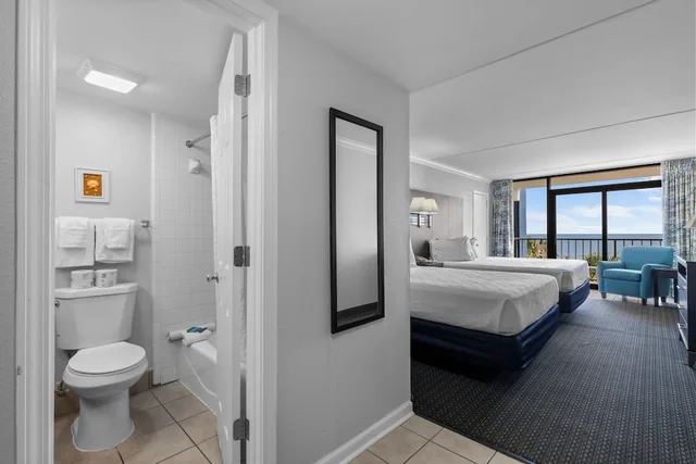 غرفة قياسية بسريرين كوين، Grande Shores Ocean Resort 5/5
