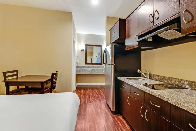 غرفة ديلوكس بسريرين كوين، Americas Best Value Inn - Houston / Fm 529 4/4