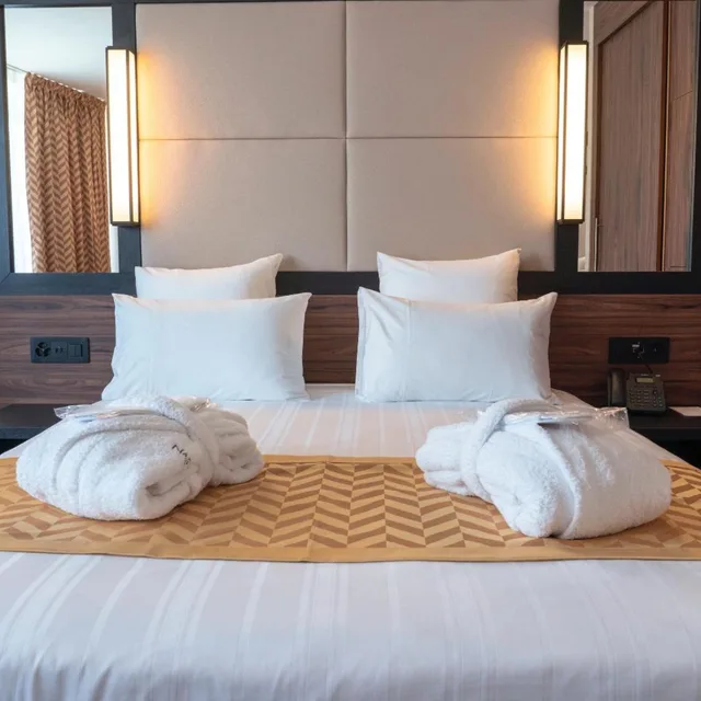 جناح تنفيذي مع أريكة، Nash Suites Hotel 2/2