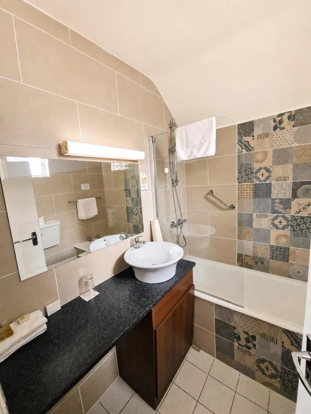 غرفة مفردة، Arnolds Hotel 6/7