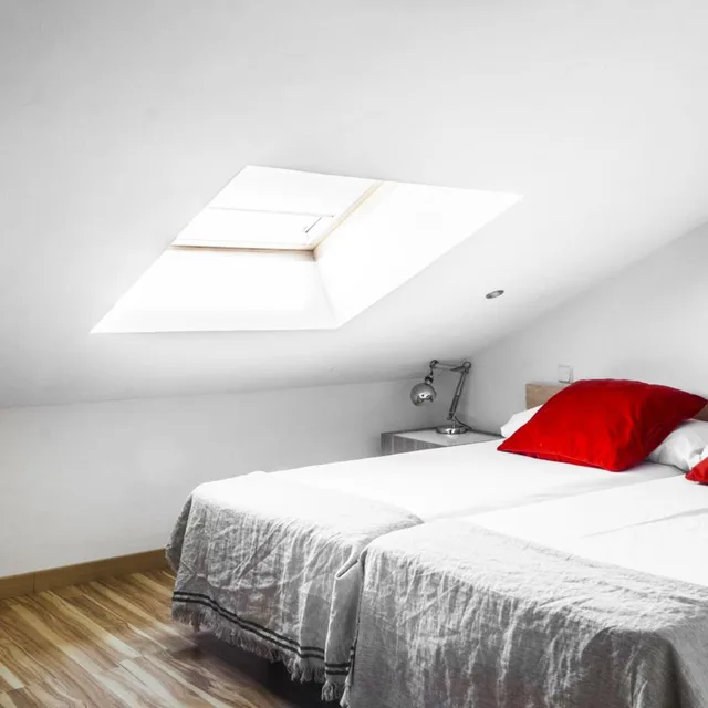 3 Bedrooms, Apartment, Mola Suites 2/9
