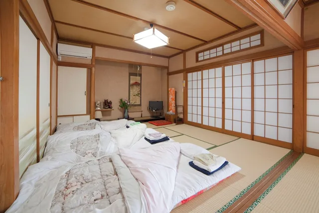غرفة رباعية بسريرين منفصلين، Hinodeya Ryokan 1/5