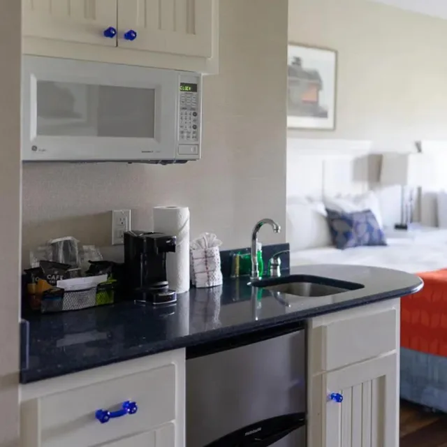 Village, Harbor, Suite, Sebasco Harbor Resort 4/5