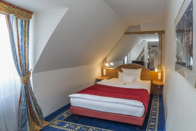 غرفة قياسية مفردة، Drei Lowen Munich 4/5