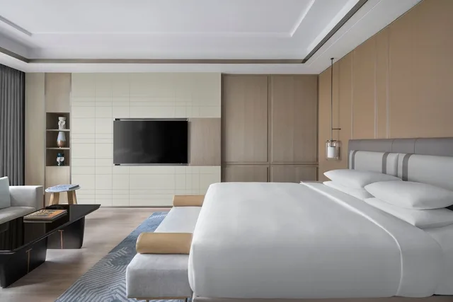 غرفة بريميير بسرير كينج بإطلالة على المدينة، Navi Mumbai Marriott Hotel 6/10