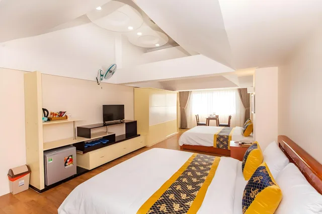 Executive, Hoa De Nhat Hotel 1/1