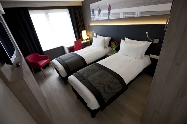 غرفة سوبيريور بسريرين منفصلين بإطلالة على المدينة، Hotel Mercure Oostende 3/10
