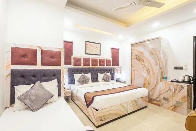 HOTEL COSMO، Karol Bagh، دلهي 19/55