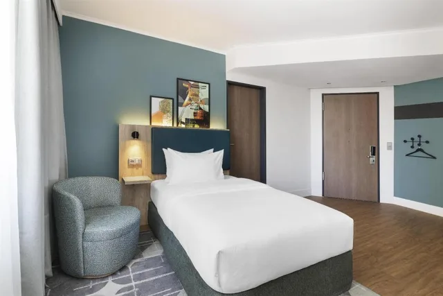 غرفة مفردة بسرير فردي لذوي الإعاقة، Spark by Hilton Essen City Centre 4/9