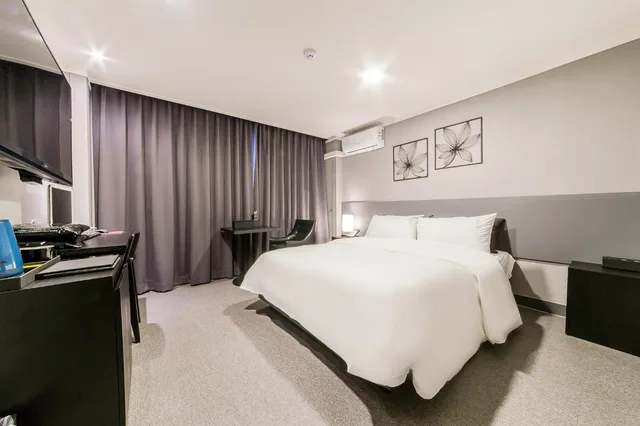Standard, Double Bed, Pyeongtaek Stay Hotel 3/5