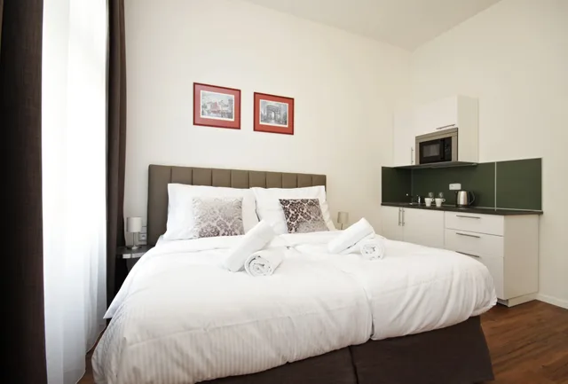 جناح تنفيذي بسرير مزدوج، Elizabeth Suites 2/10