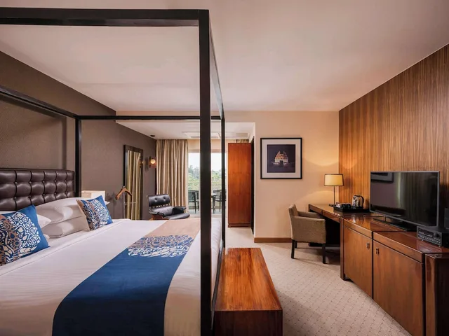 جناح بسرير مزدوج بشرفة بغرفة نوم واحدة، Grand Mercure Bangalore An Accor Hotels Brand 3/10