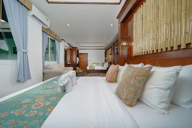 غرفة عائلية بسرير كينج وسرير فردي بإطلالة على الحديقة، Railay Phutawan Resort 10/10