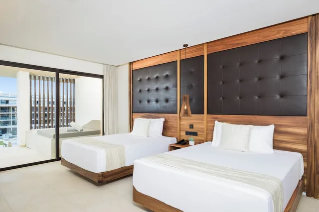 1 Bedroom, Club, Family, Suite, 2 Queen Beds, Outdoor Jetted Tub، Majestic Mirage Costa Mujeres, All-Suite Resort - All Inclusive 5/8