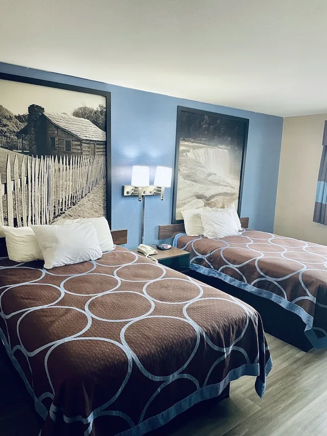 Room, 2 Double Beds, Xl، Super 8 by Wyndham Corbin/London KY 4/9