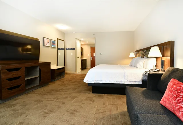 غرفة تنفيذية بسرير كينج، Hampton Inn Santee-I-95 2/8