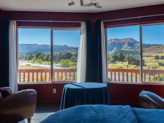 Bryce Trails Bed and Breakfast, Cedar City 26/50