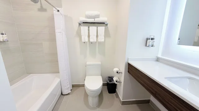 Holiday Inn Express And Suites Los Mochis Centro By Ihg، Los Mochis 50/50