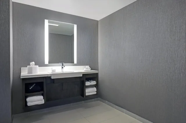suite, multiple beds، SpringHill Suites by Marriott Palm Desert 6/6