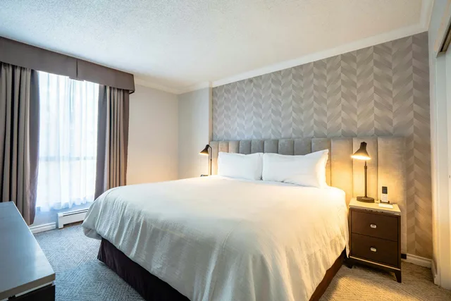 1 Bedroom, Premium, Suite, King Bed, Sofa, La Grande Residence at the Sutton Place Hotel 1/5