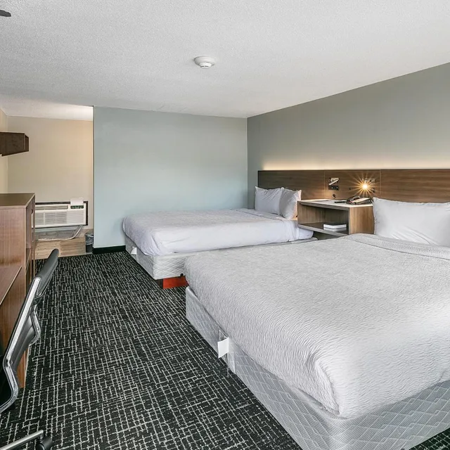 غرفة قياسية بسرير مزدوج، Gatlinburg Mountain Inn Gatlinburg TN 4/9