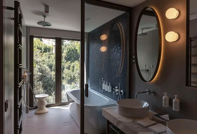 غرفة ركنية بسرير كينج بإطلالة على البحر، Keight Hotel Opatija, Curio Collection by Hilton 9/10