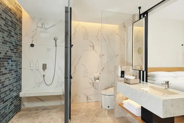 غرفة عائلية بسرير كينج بإطلالة على المدينة، Fairfield by Marriott Zibo 4/4