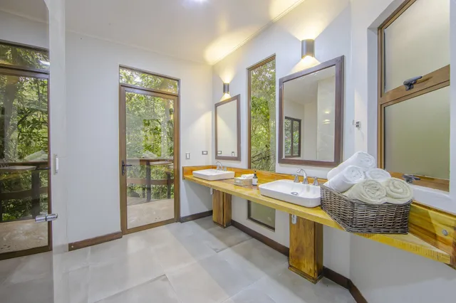 Master, Bungalow, King Bed، Chachagua Rainforest Hotel And Hacienda 9/9
