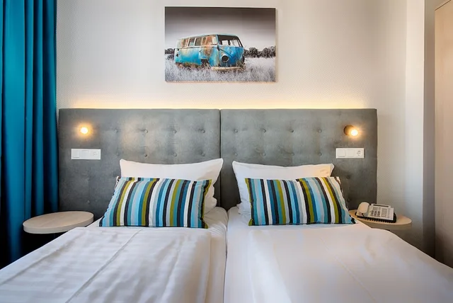 غرفة قياسية بسرير مزدوج، Home Hotel 7/9