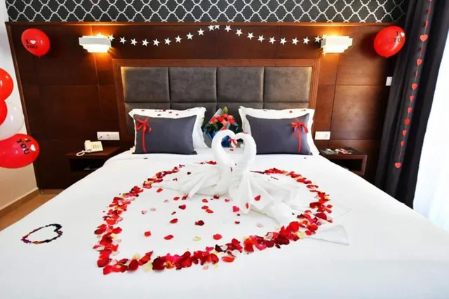 Standard Double / Standard Twin (S)، Hotel Santa Cruz 1/1