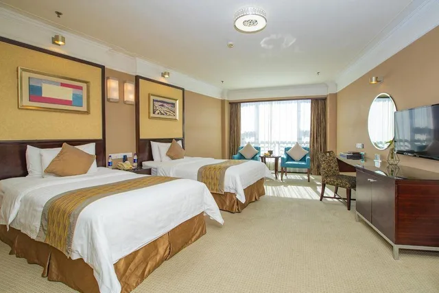 غرفة ديلوكس بسريرين منفصلين مع أريكة، Blue Horizon Hotel (Qingdao Laoshan) 1/3