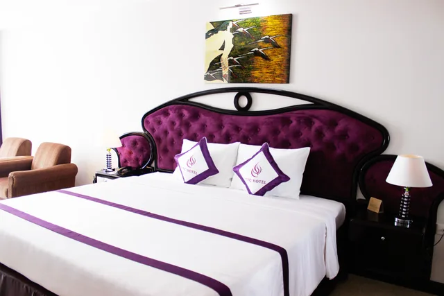 غرفة ديلوكس بسرير كوين بإطلالة على المدينة، TTC Hotel - Can Tho 1/2