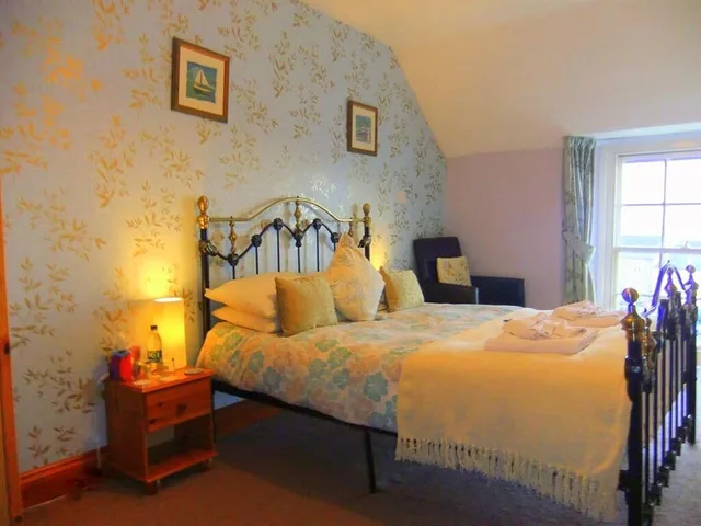غرفة بسرير مزدوج، College Guest House 1/3